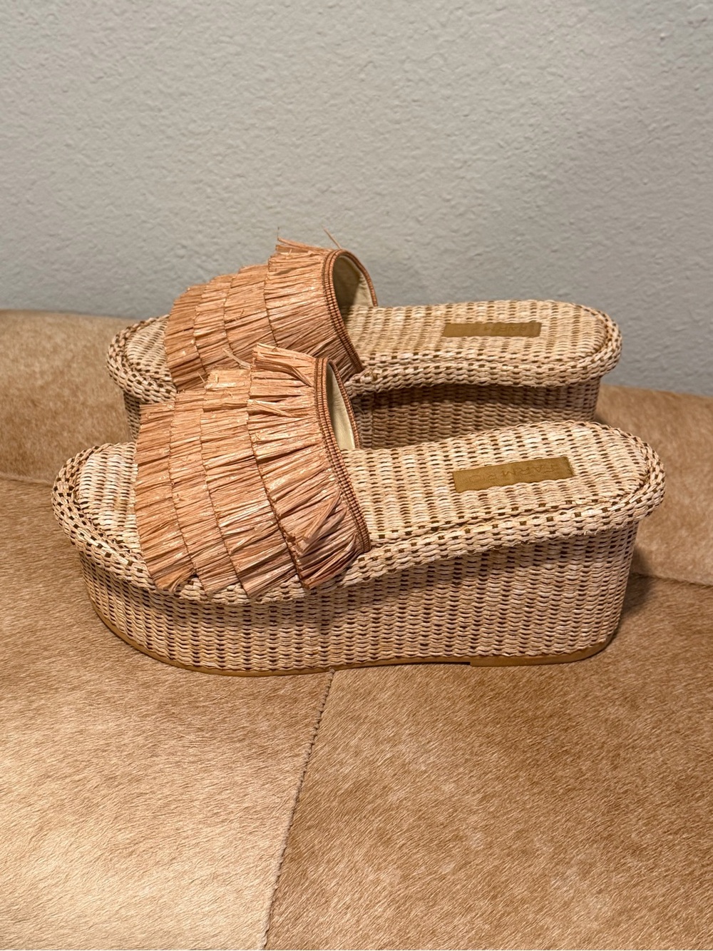 FARM Rio Tan Raffia Fringe Slide Sandals-Approx Size 8 - Picture 3 of 8